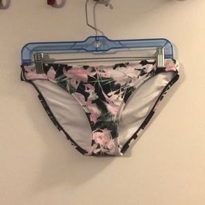 Xhilaration bikini bottom.